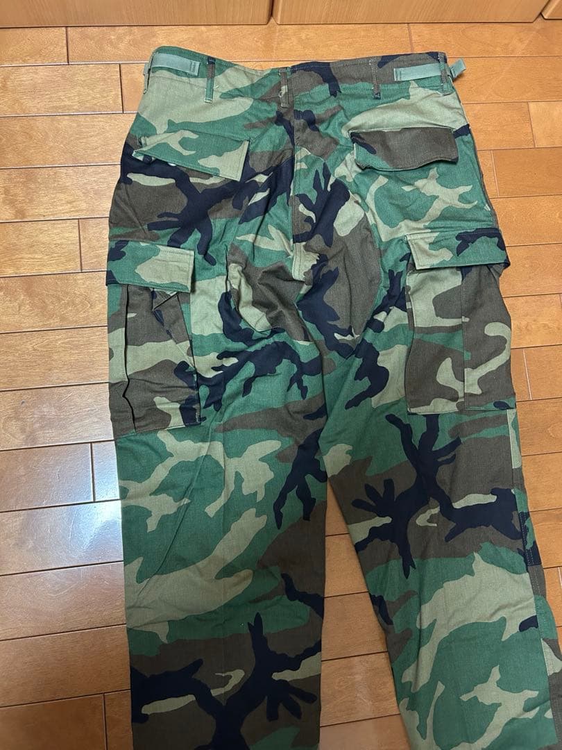 未使用　米軍　アメリカ軍　迷彩パンツ　軍パン8415-01-084-1712