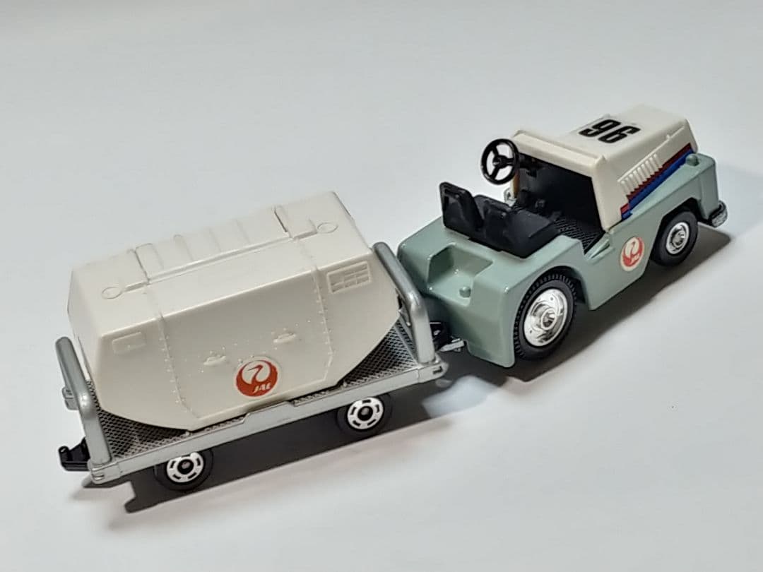黒箱トミカ96 JAL日本航空コンテナ牽引車+100 JAL日本航空コンテナ