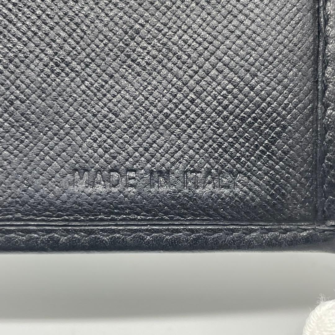 【美品】 PRADA プラダ サフィアーノレザー 折り財布 ブラック w4