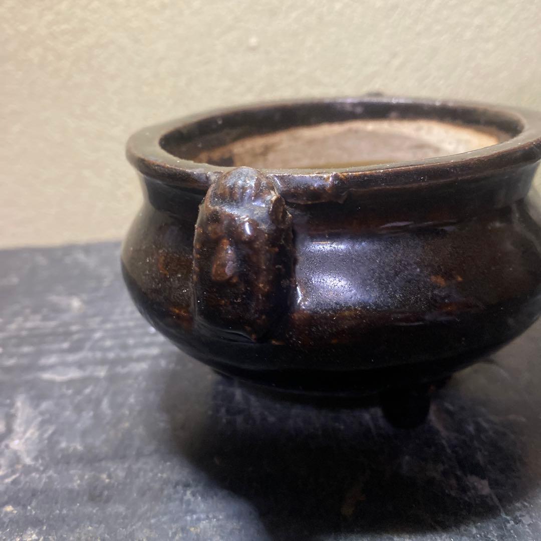 中国古玩　三つ足黒釉香炉7cm11cm