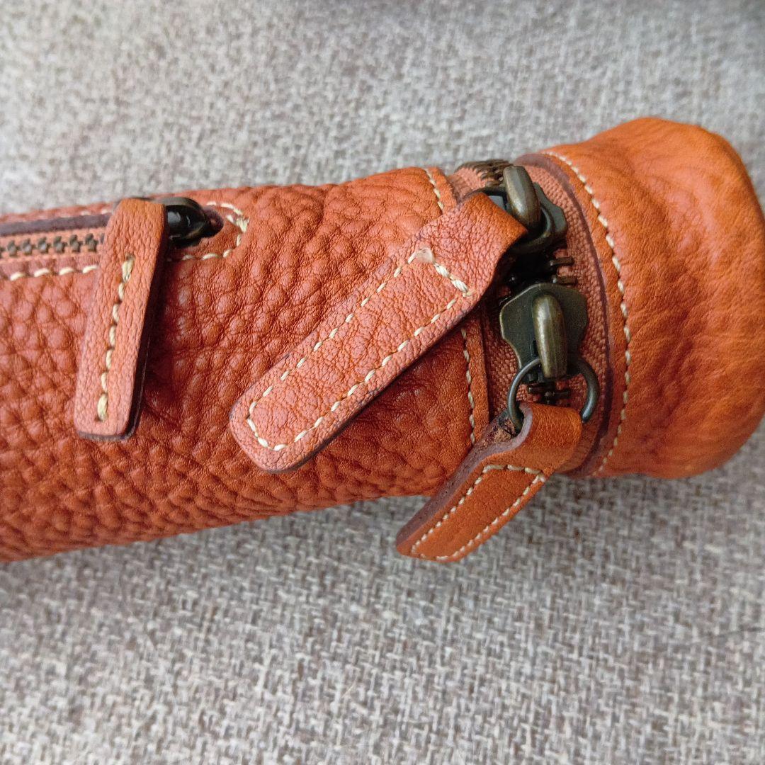 土屋鞄 トーンオイルヌメ革　シボ凸凹のドラム型ペンケース