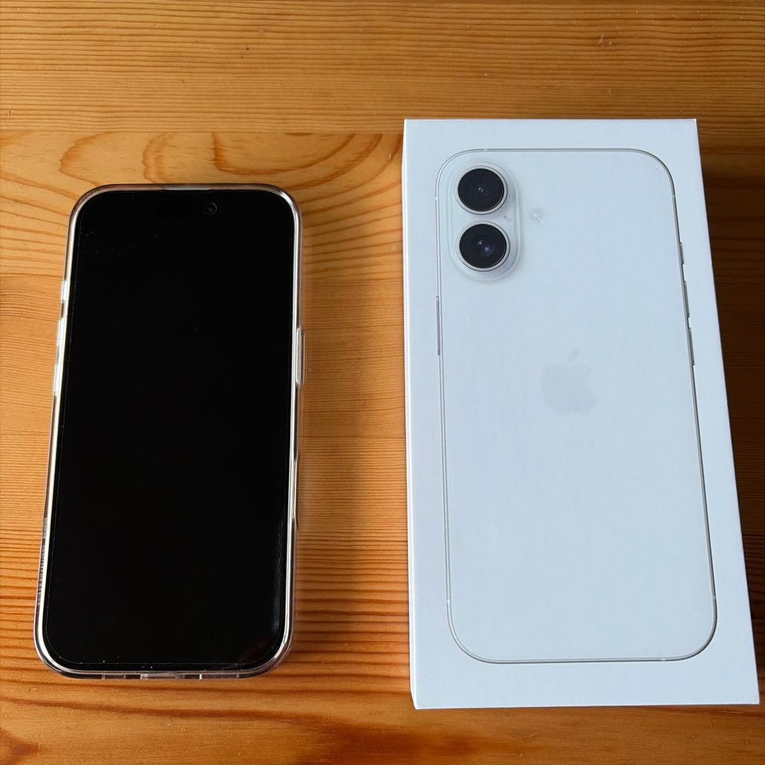 iPhone16 128GB バッテリー100% SIMフリー 本体 初期化済み