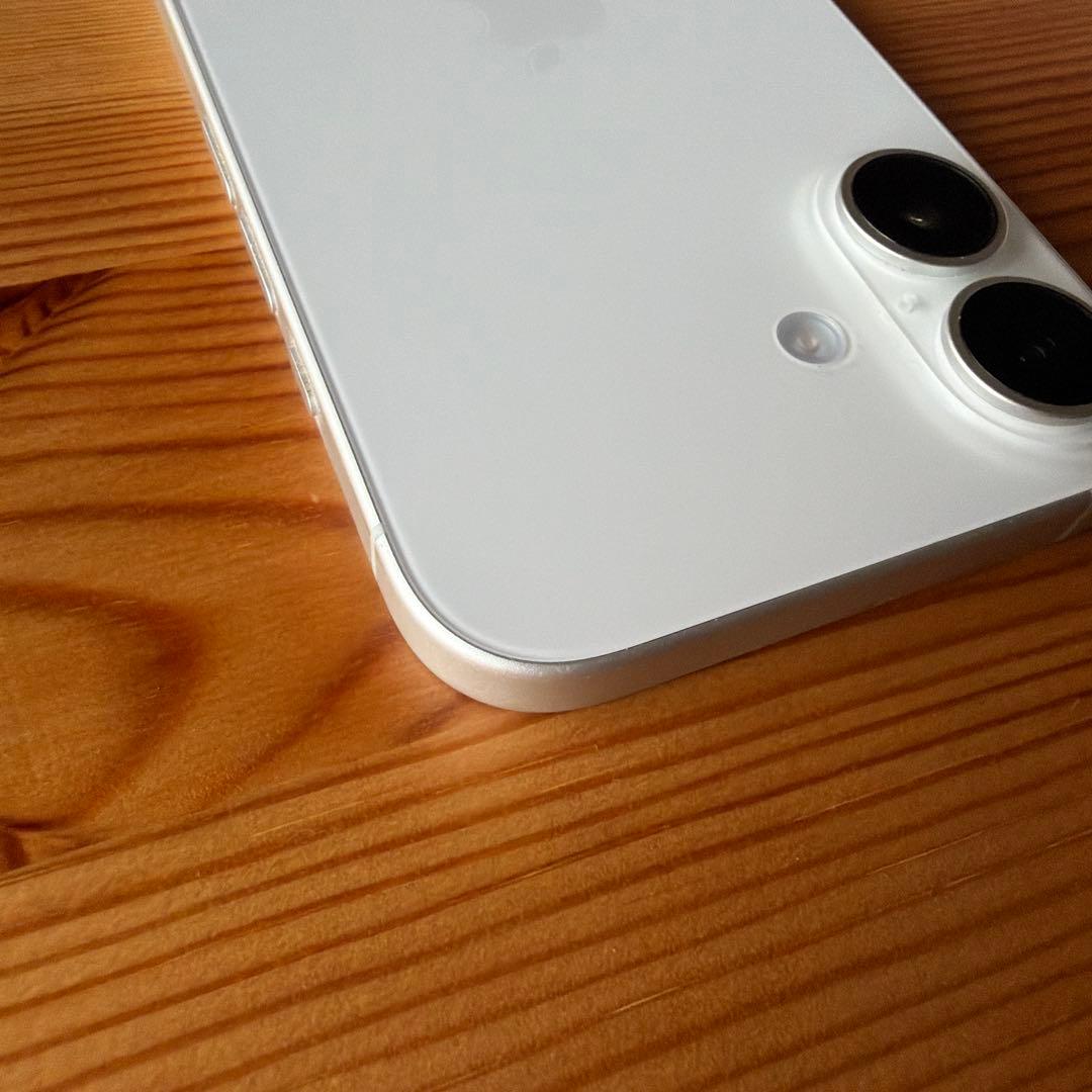 iPhone16 128GB バッテリー100% SIMフリー 本体 初期化済み