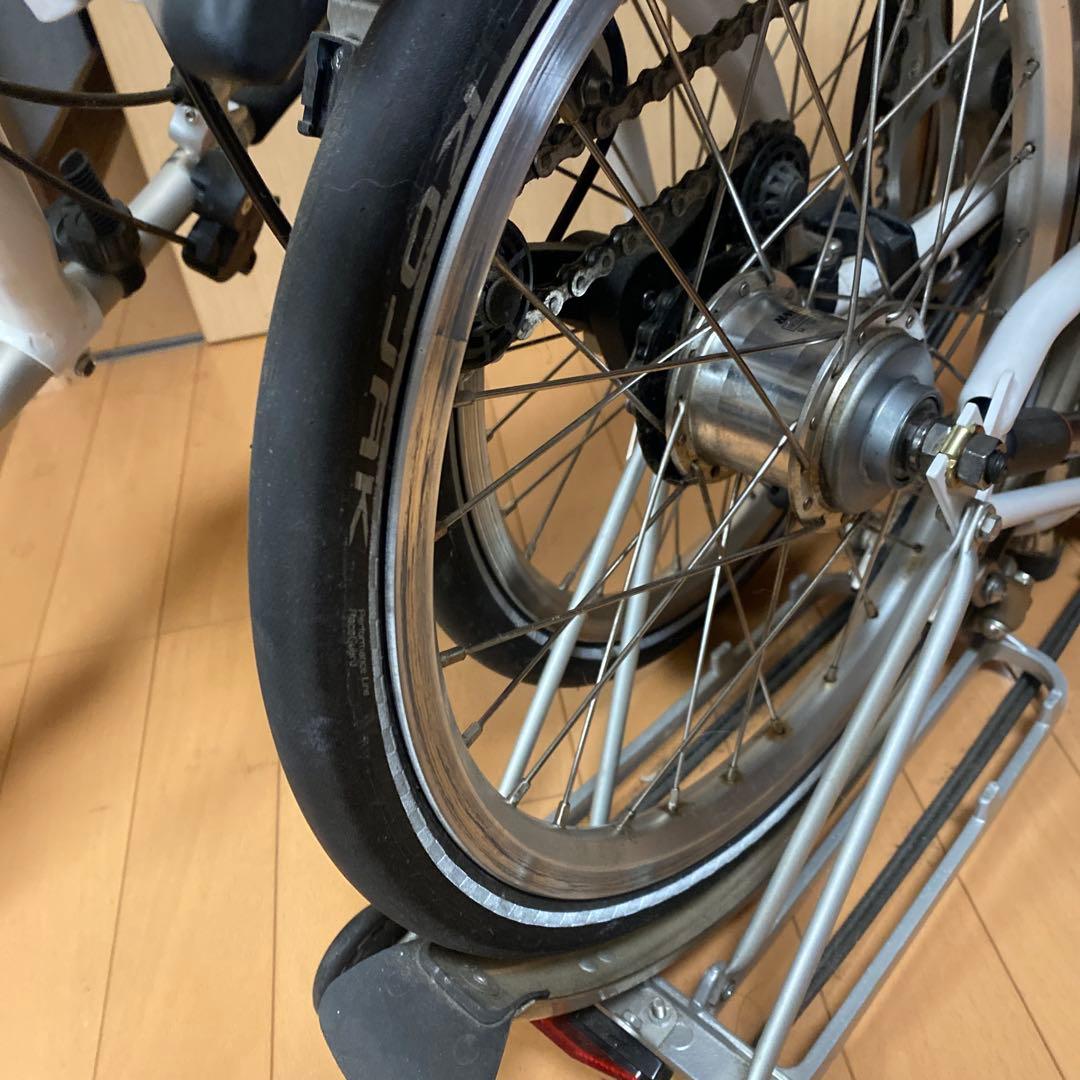 BROMPTON S6R ホワイト　プロンプトンの折りたたみ自転車