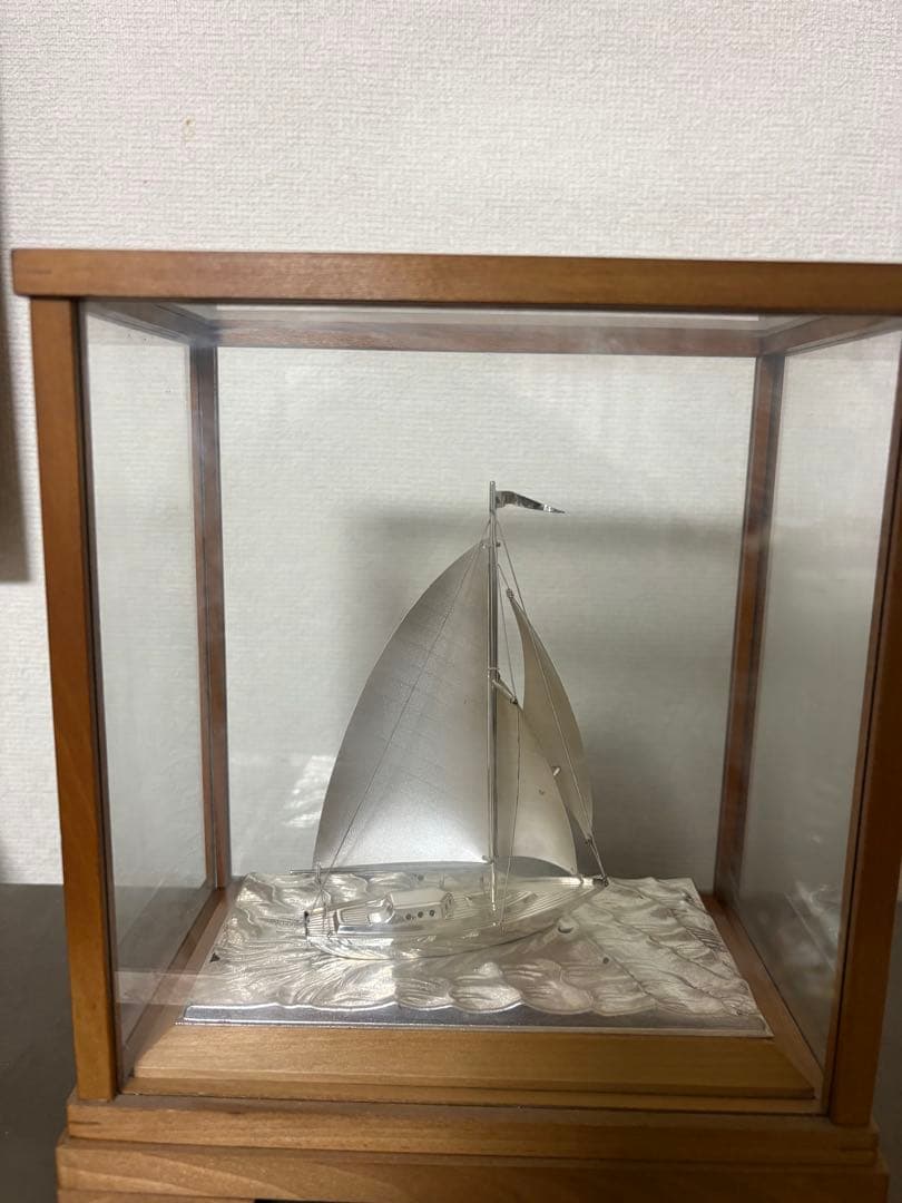 銀製ヨット(960)工芸品 ガラスケース付