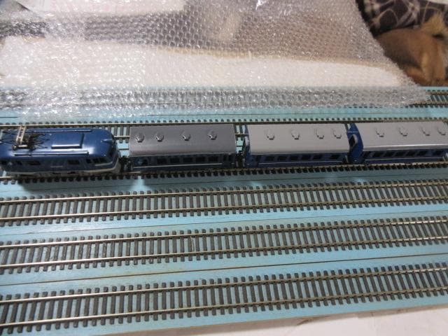 鉄道模型（HOゲージ）入門 豆ブルートレイン　機関車・客車セット （金属製品）