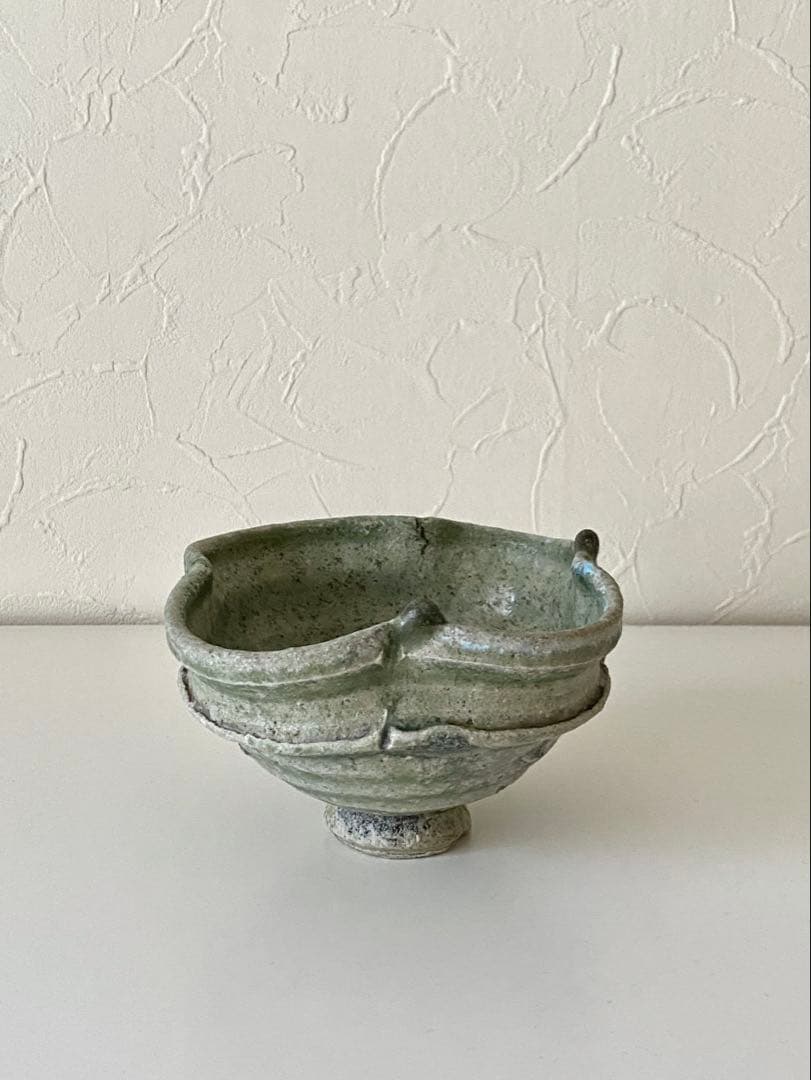 辻村唯　自然釉輪花茶盌