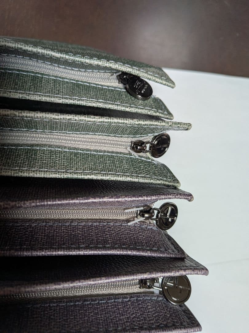 エティハド航空　ビジネスクラス　アメニティポーチ　８点セット