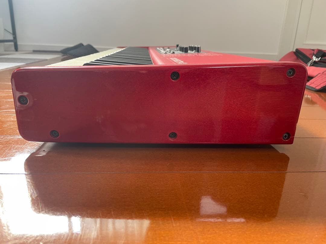 【美品】Nord Electro 4 HP 専用ケース付き