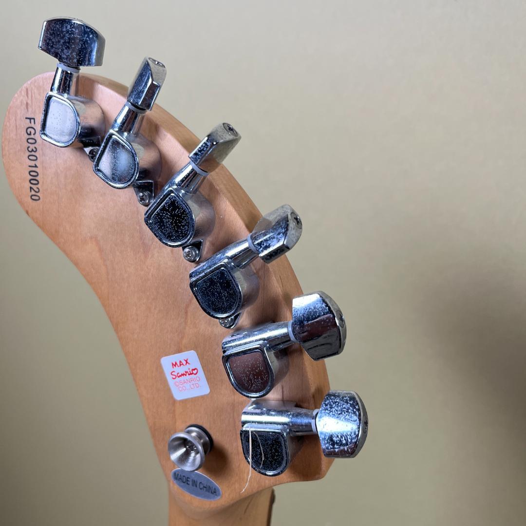 Fernandes ZO-3HK Hello Kitty サンリオ コラボモデル