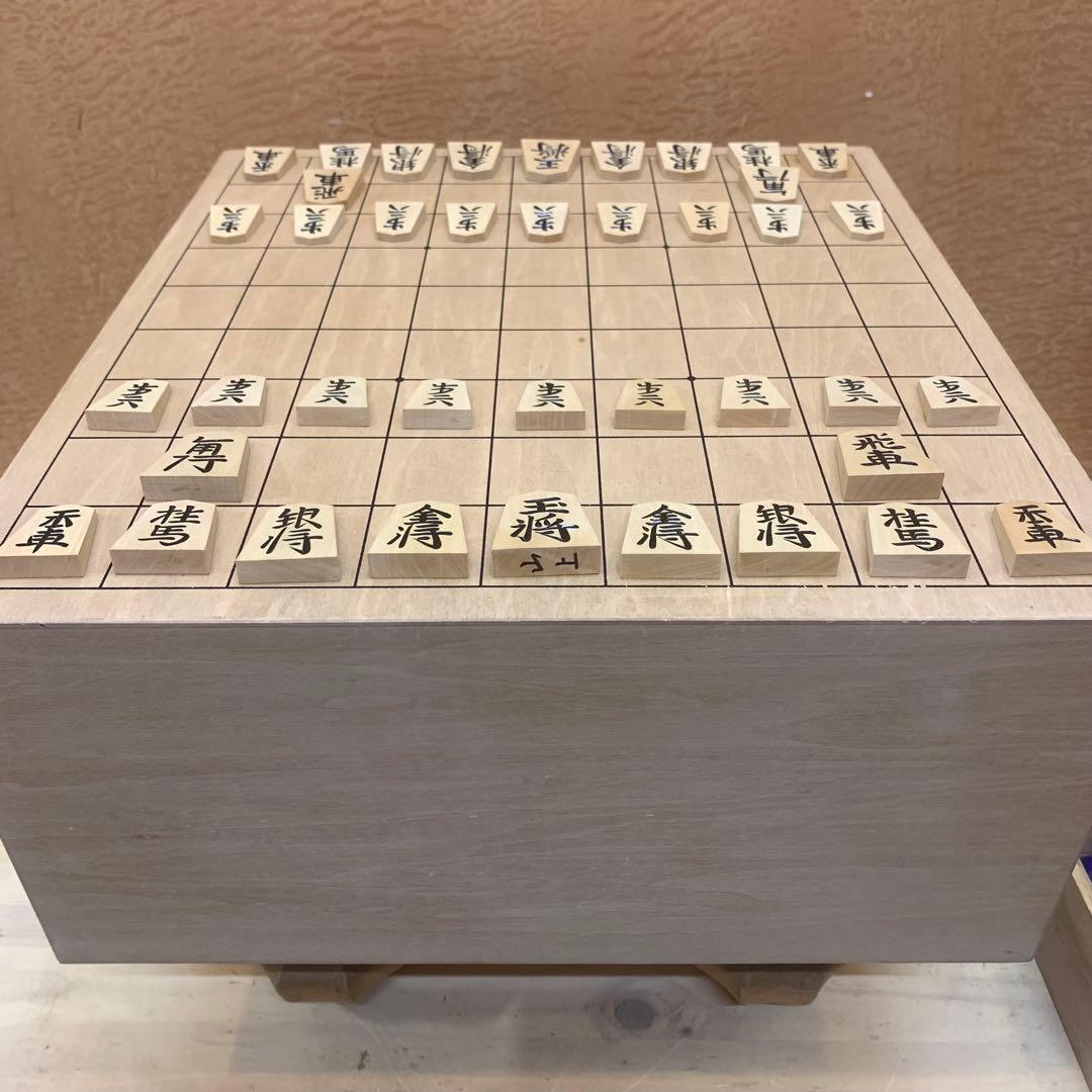 将棋盤と駒のセット