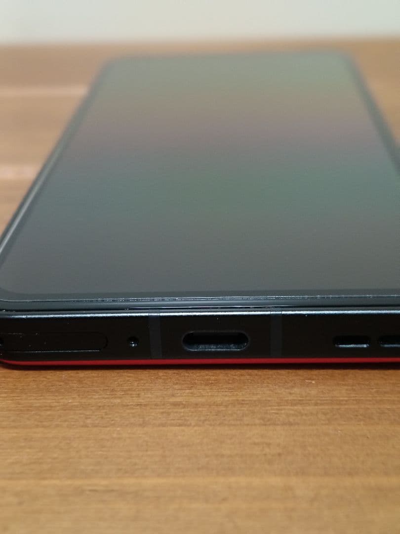 ASUS Zenfone10 RAM8GB ROM256GB レッド バンパー付