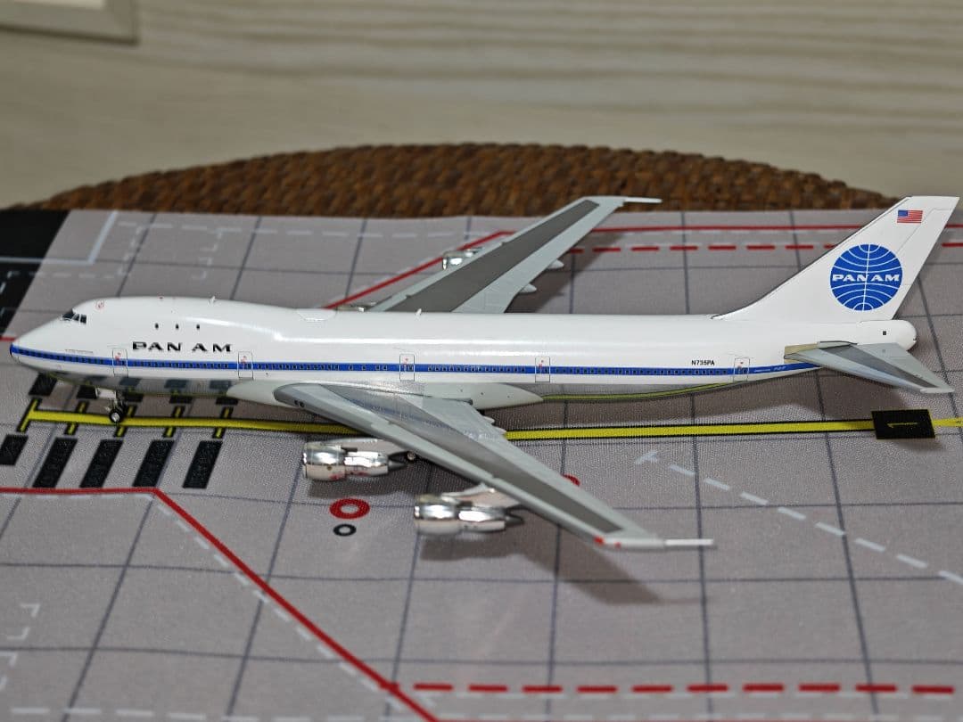 【パンアメリカン航空/PAN AM/パンナム】1/400航空機ダイキャストモデル