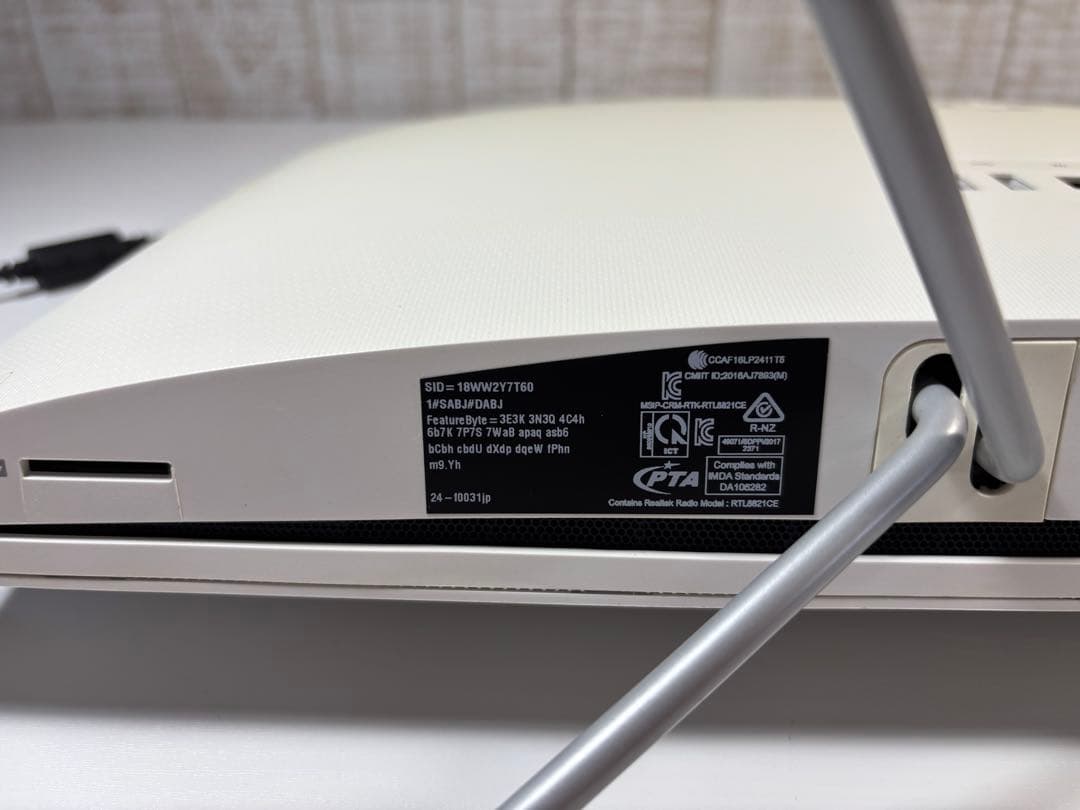 Windowsデスクトップ HP All-in-One 24-f0031jp Core i3 9100T