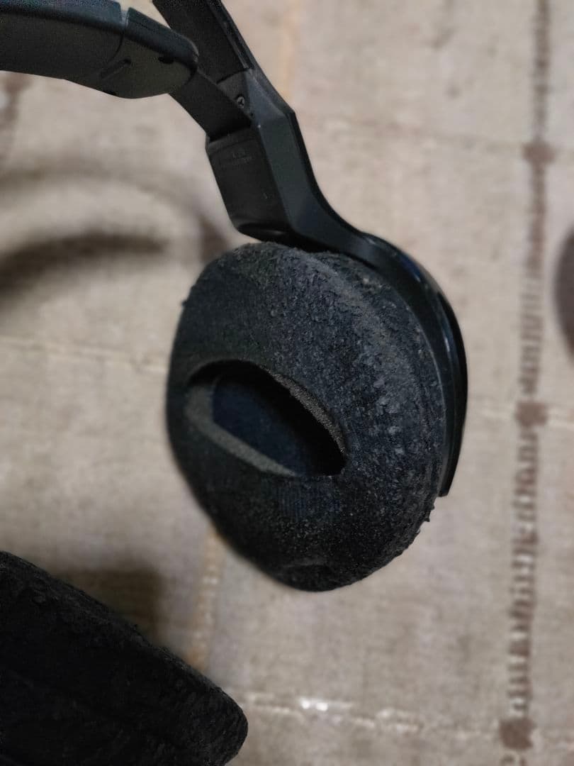 SONY　ワイヤレスヘッドフォン ホン