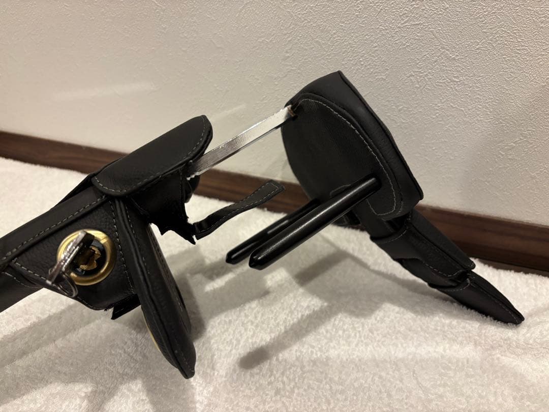 TOM'S ステアリングロック 黒