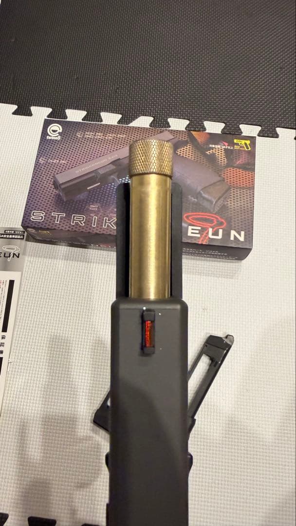 値下げ交渉可 carbon8 カーボネイト ストライカー9 CO2