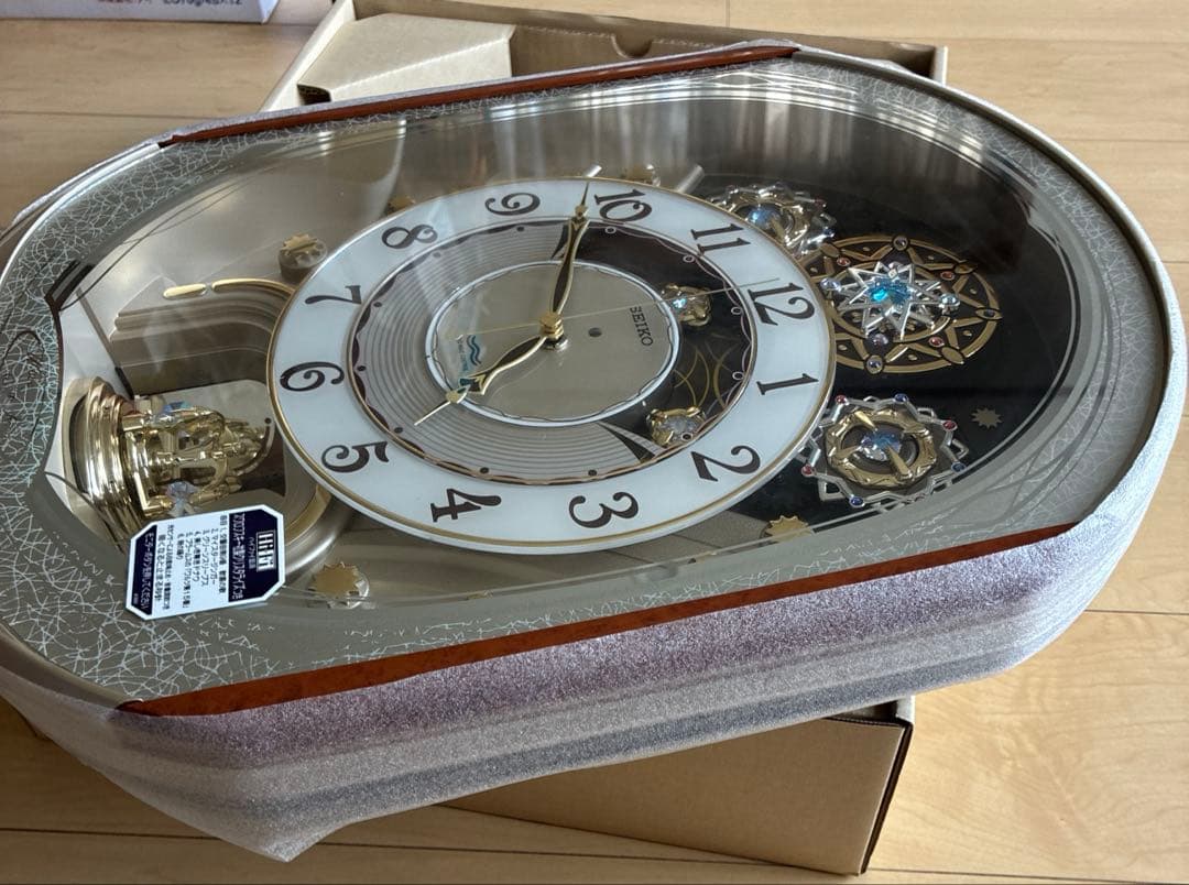 新品/動作品/SEIKO/セイコー/からくり時計/RE562H/電波時計