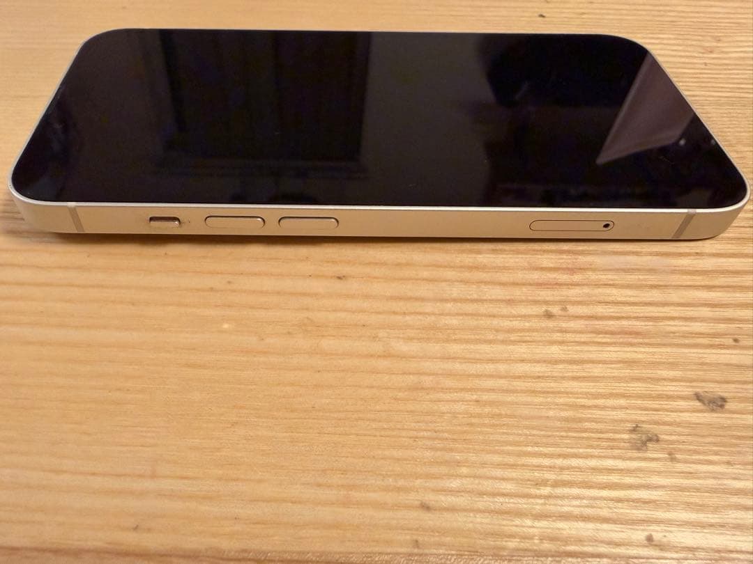 iPhone 13 ホワイト　256GB