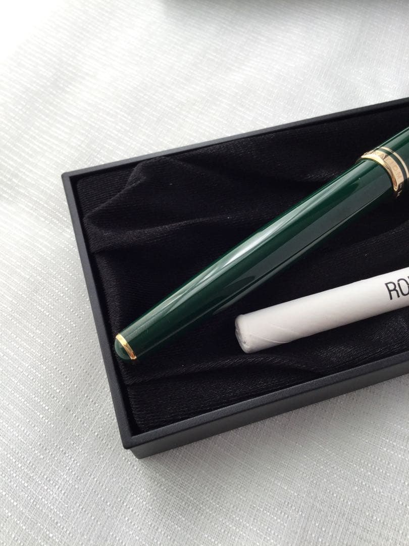 新品 モンブラン MONT BLANC グリーン ボールペン 本体