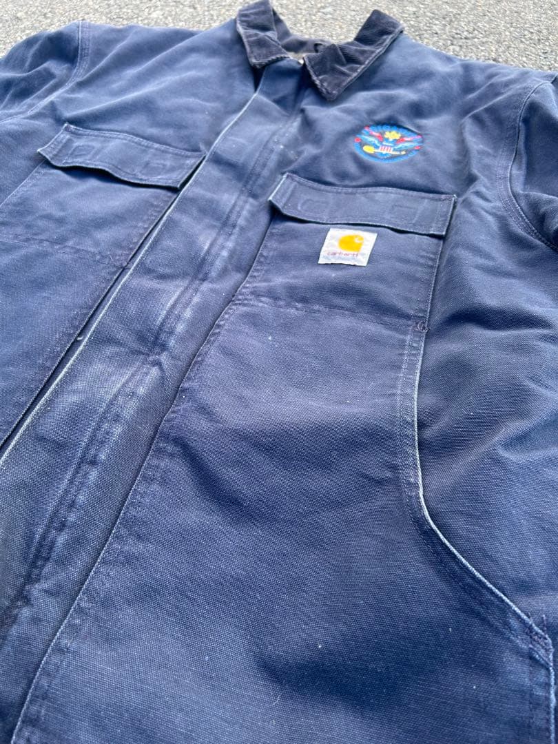Carhartt ネイビージャケット