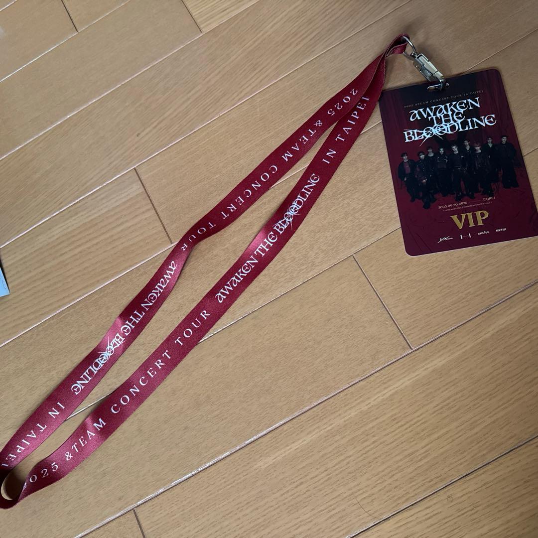 &TEAM AWAKEN THE BLOODLINE IN台北　非売品