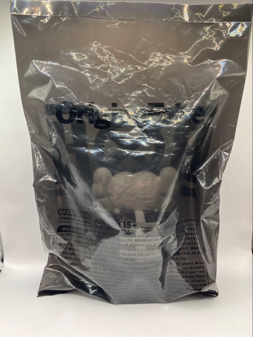 BOUNTY×HUNTER×KAWS【カウズ】 ブラック＆ホワイト