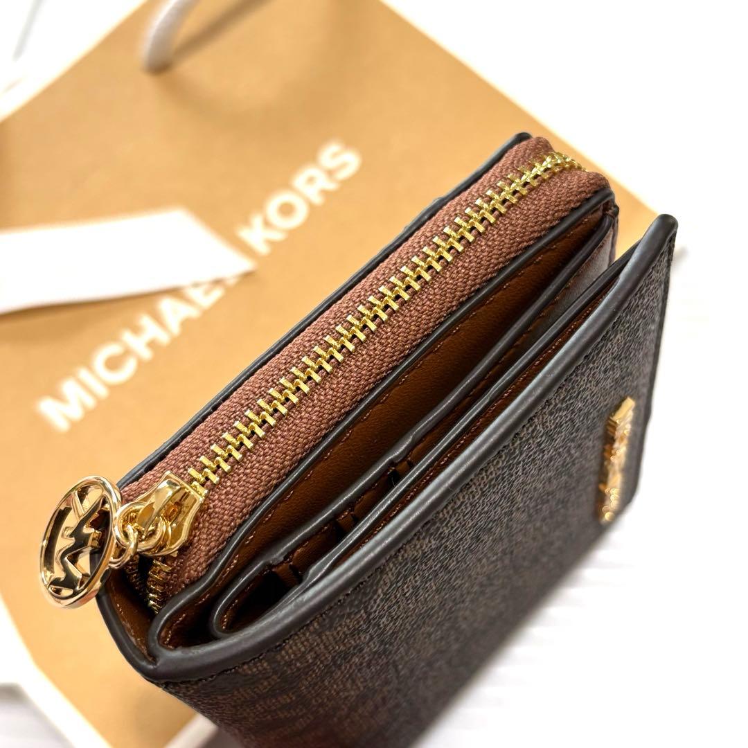 ⭐︎ 【新品、未使用品】かわいい♡マイケルコース 2つ折り財布　ブラウン