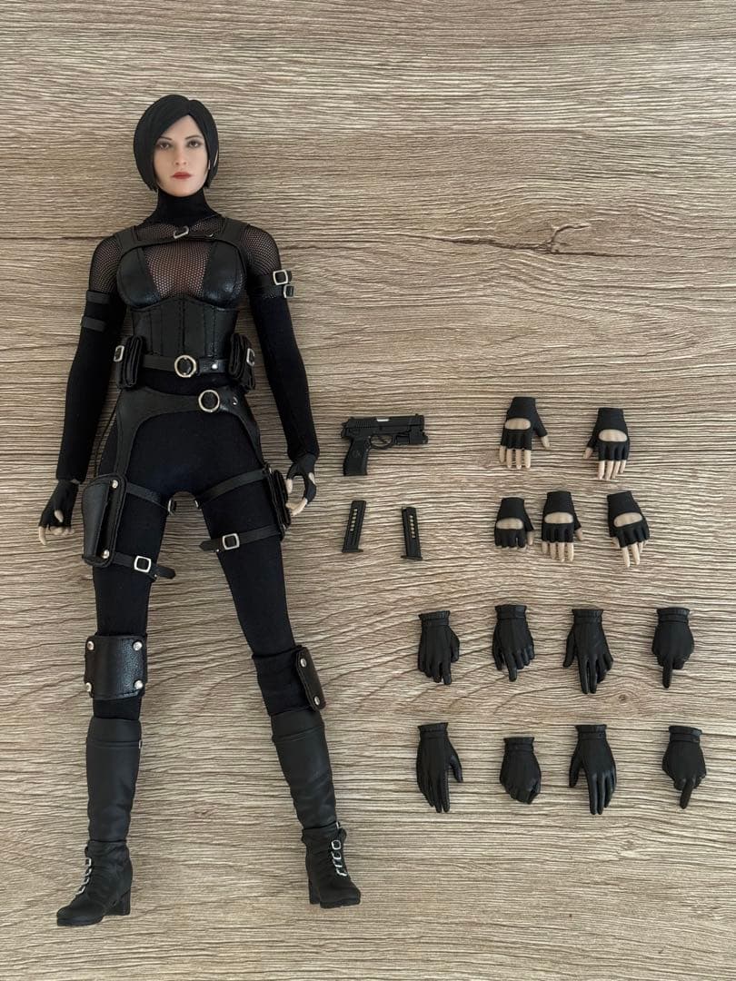 バイオハザード　エイダ・ウォン似て　可動フィギュア　1/6