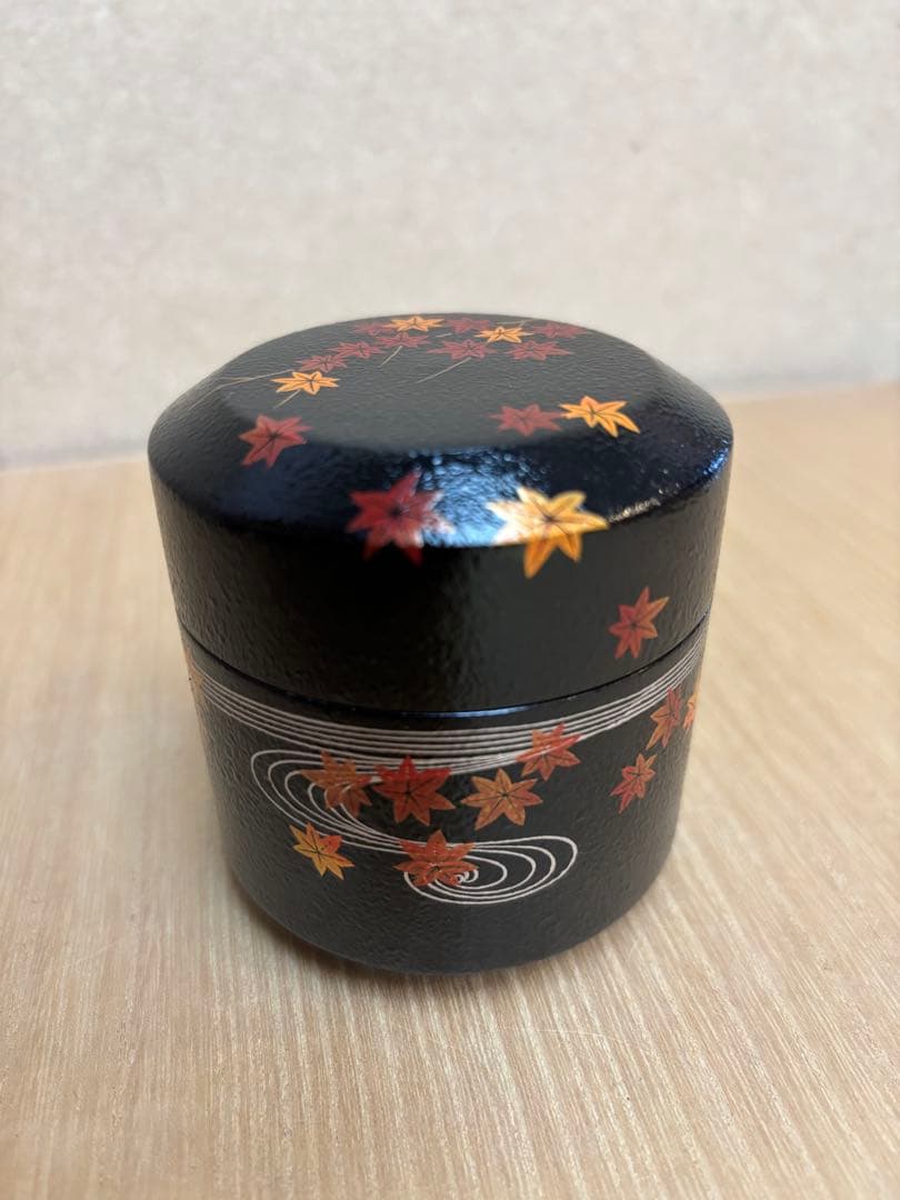 茶道具　雪吹　棗　黒叩塗　竜田川蒔絵　岡本陽斉