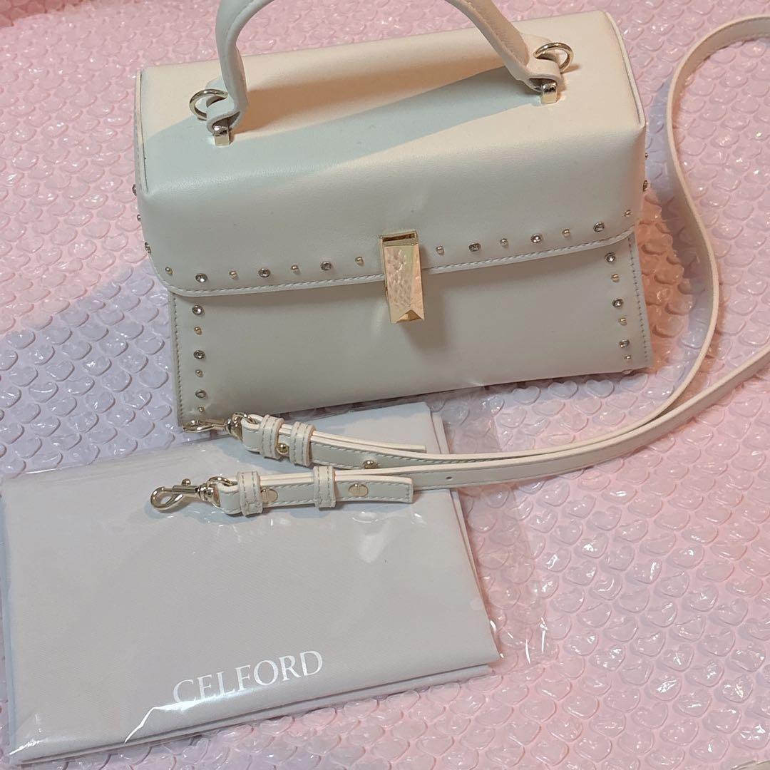 え*ト様 CELFORD リュタン ビジュースタッズポシェット（Ｍ） IVR ア