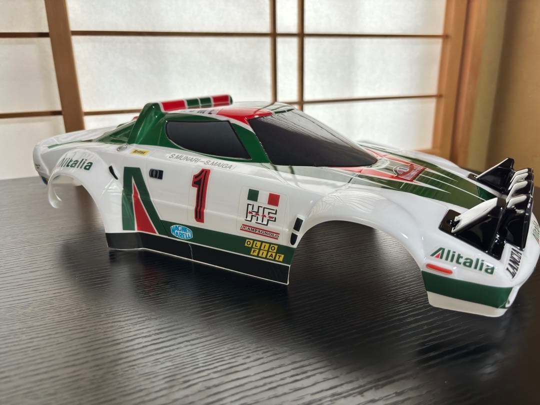 Lancia ランチアストラストHF ボディ　アスカクリエート社