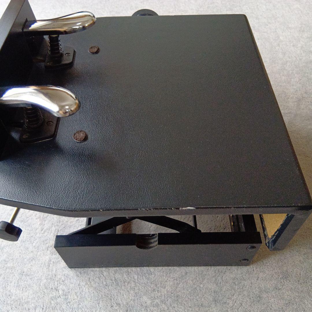 ピアノ補助ペダル　PEACOCK AX-T1　吉澤　ピーコック