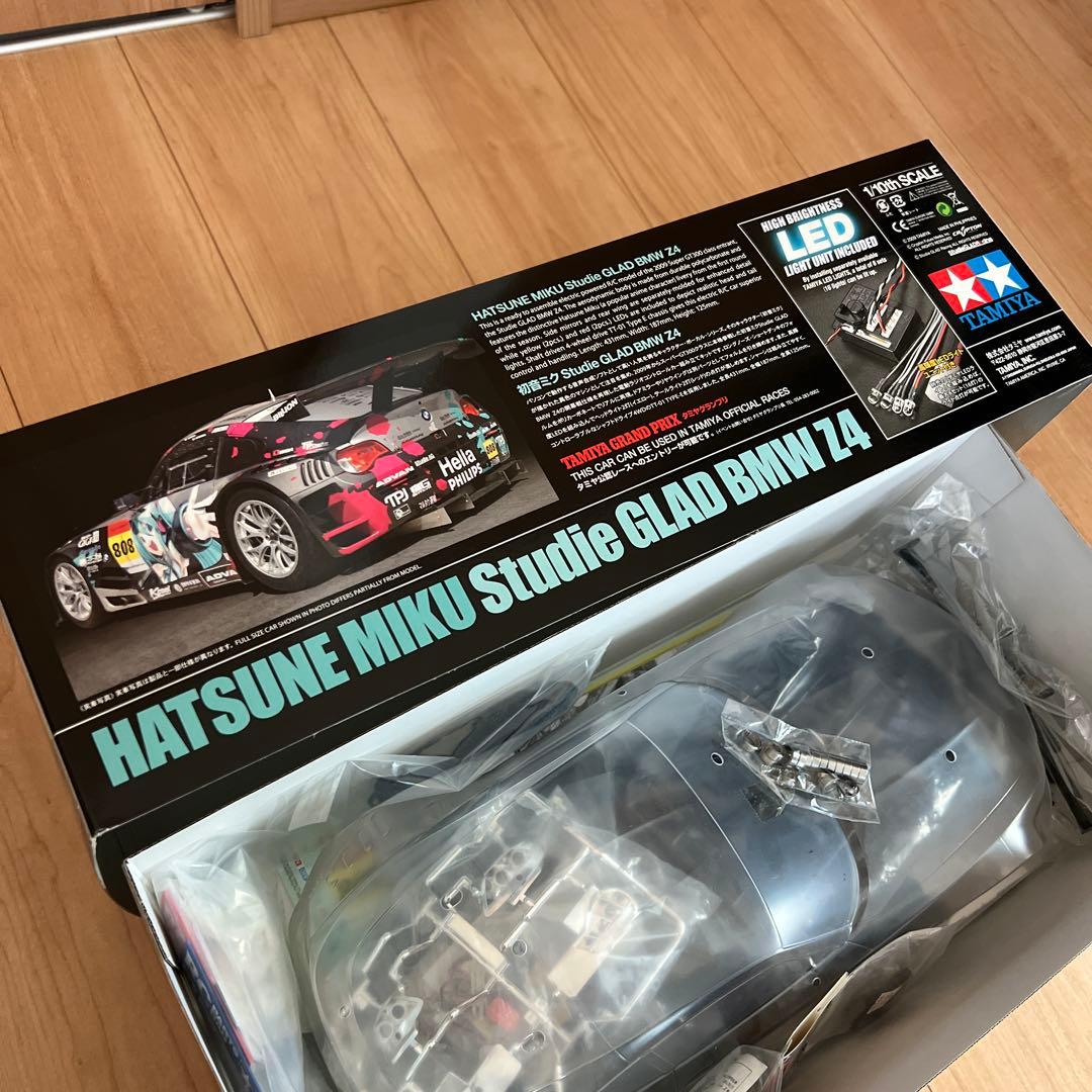 タミヤ 初音ミク Studie GLAD BMW Z4 TT-01