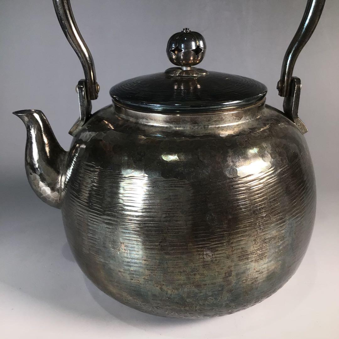 Ｎ９６３　水注　『秀峰堂造』『いぶし銀』『刷毛目紋』『湯沸』　紙箱　茶道具