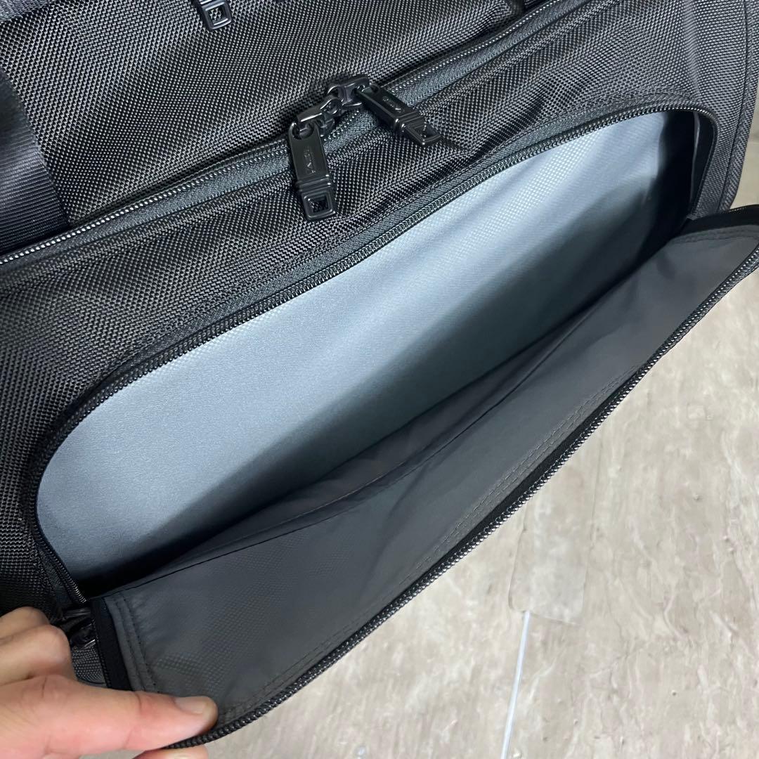 極美品 TUMI ALPHA2 4輪 キャリーケース 22652D2 機内持込可