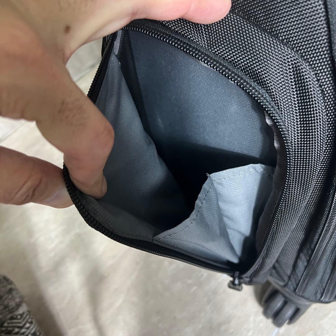 極美品 TUMI ALPHA2 4輪 キャリーケース 22652D2 機内持込可