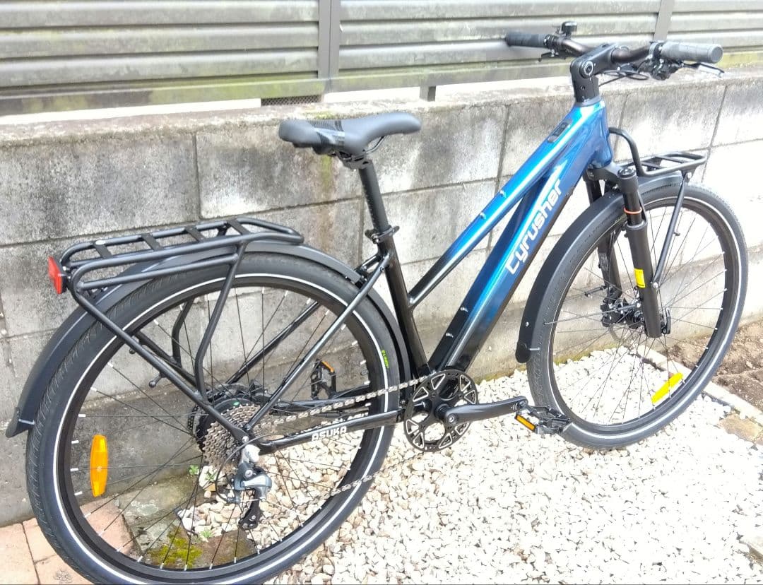 【走行わずか】電動アシスト自転車　Cyrusher ASUKA　クロスバイク