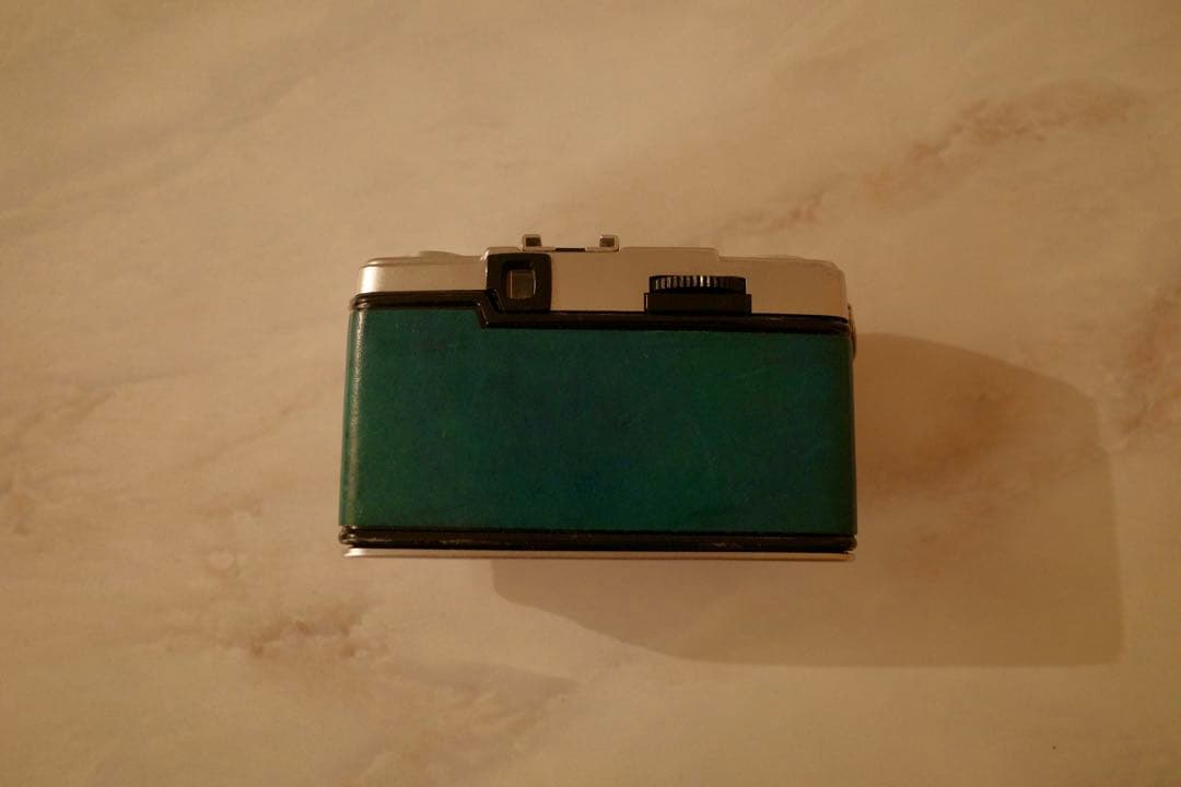 OLYMPUS PEN EE-3 青色 トイカメラ