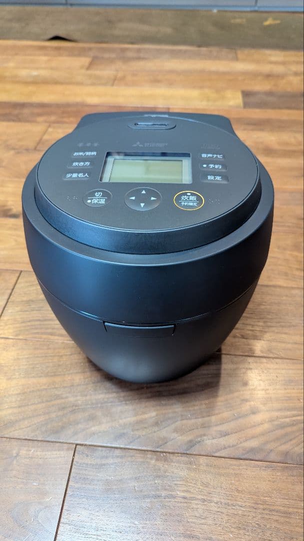 【訳アリ：内釜破損】MITSUBISHI NJ-BW10F炊飯器 5.5合炊き