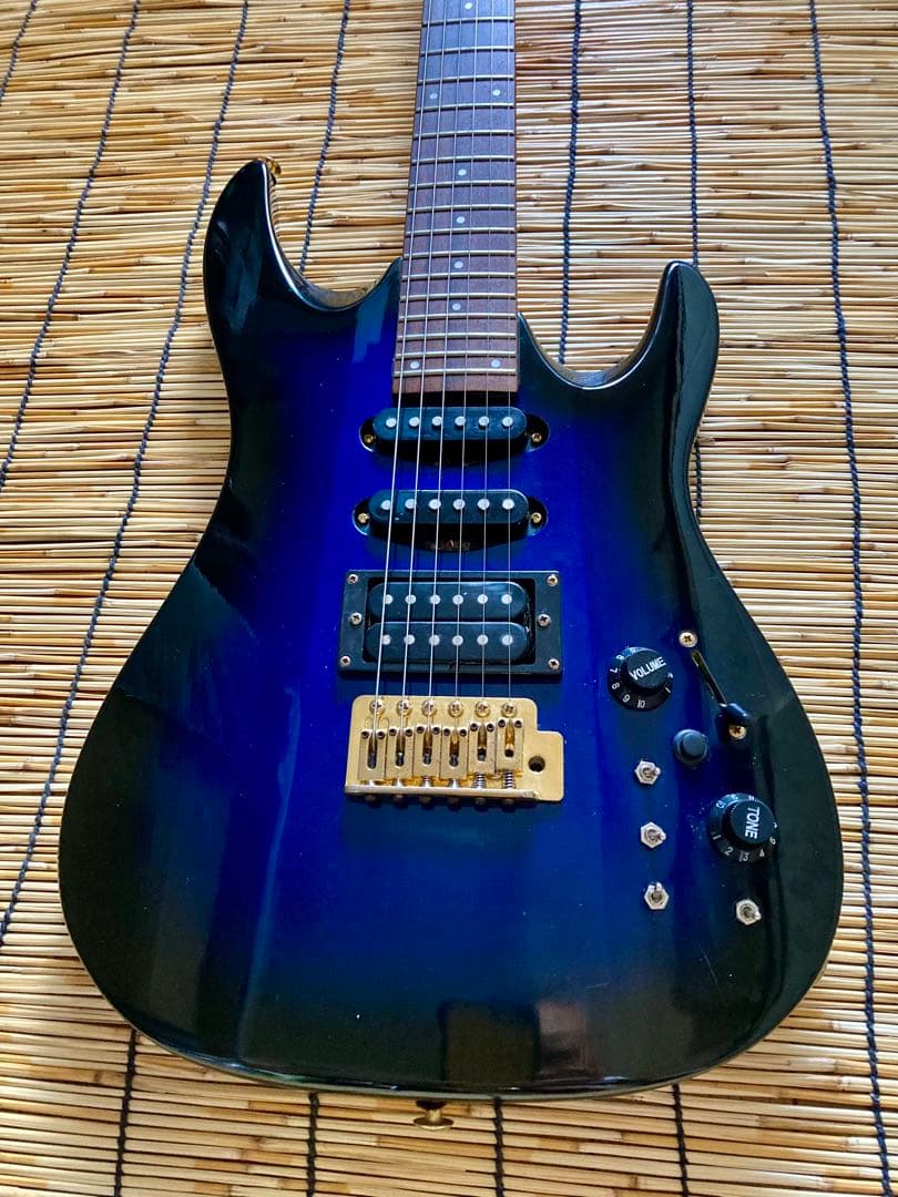 ☆値下決断　☆ 貴賓ある群青色　多機能搭載　　Aria Pro II ST