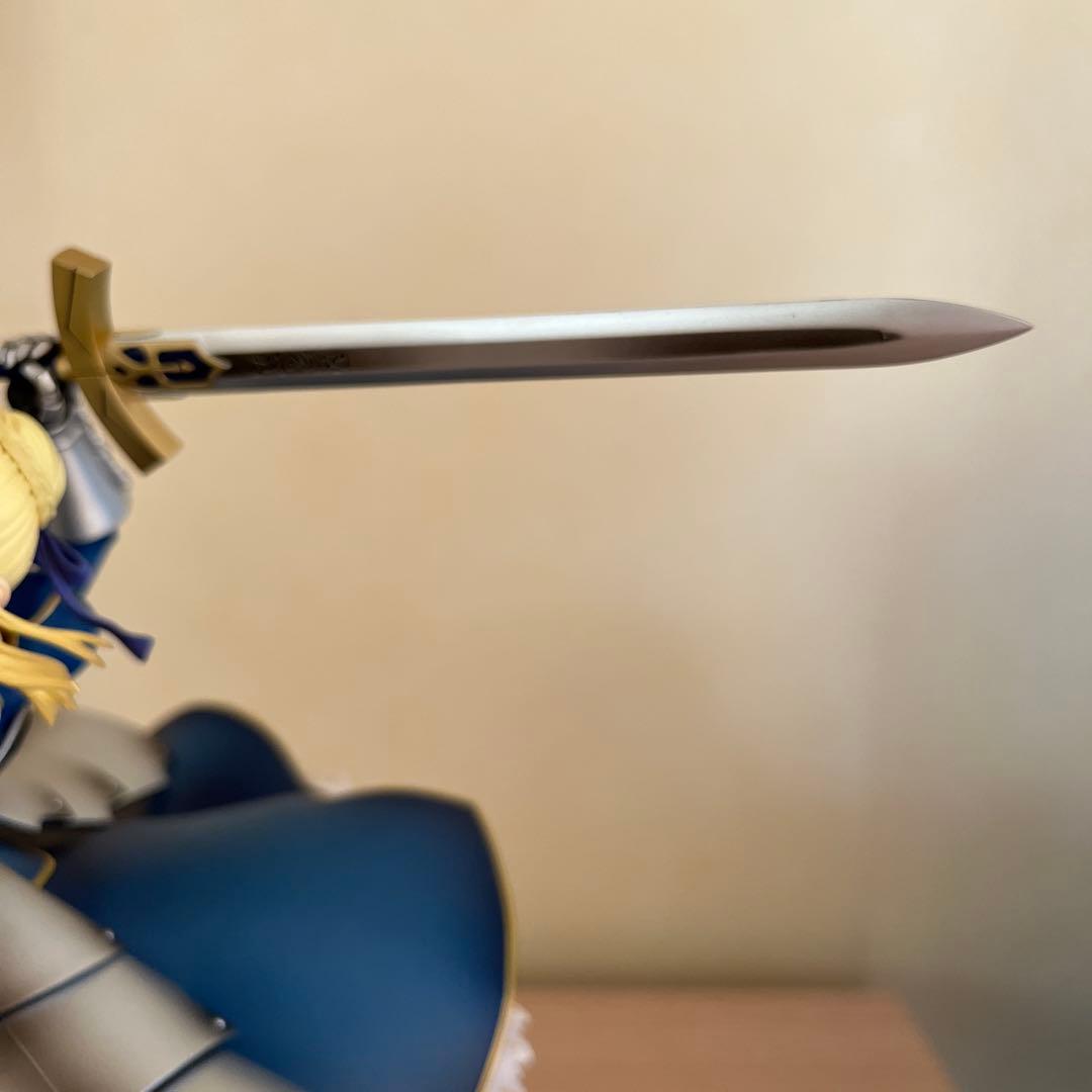 セイバー 〜約束された勝利の剣　Fate/stay night フィギュア