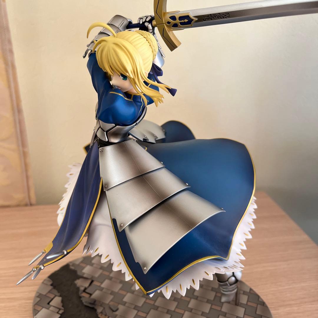 セイバー 〜約束された勝利の剣　Fate/stay night フィギュア