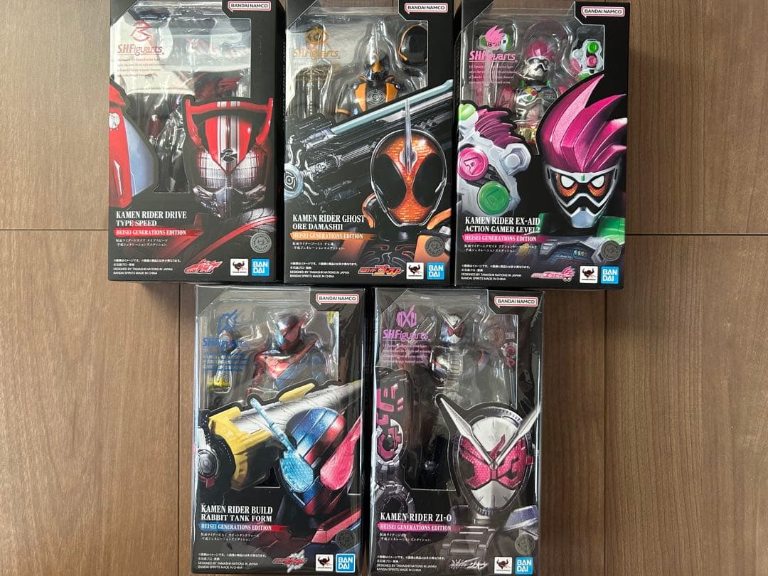 フィギュアーツ 仮面ライダー　平成ジェネレーションズエディション