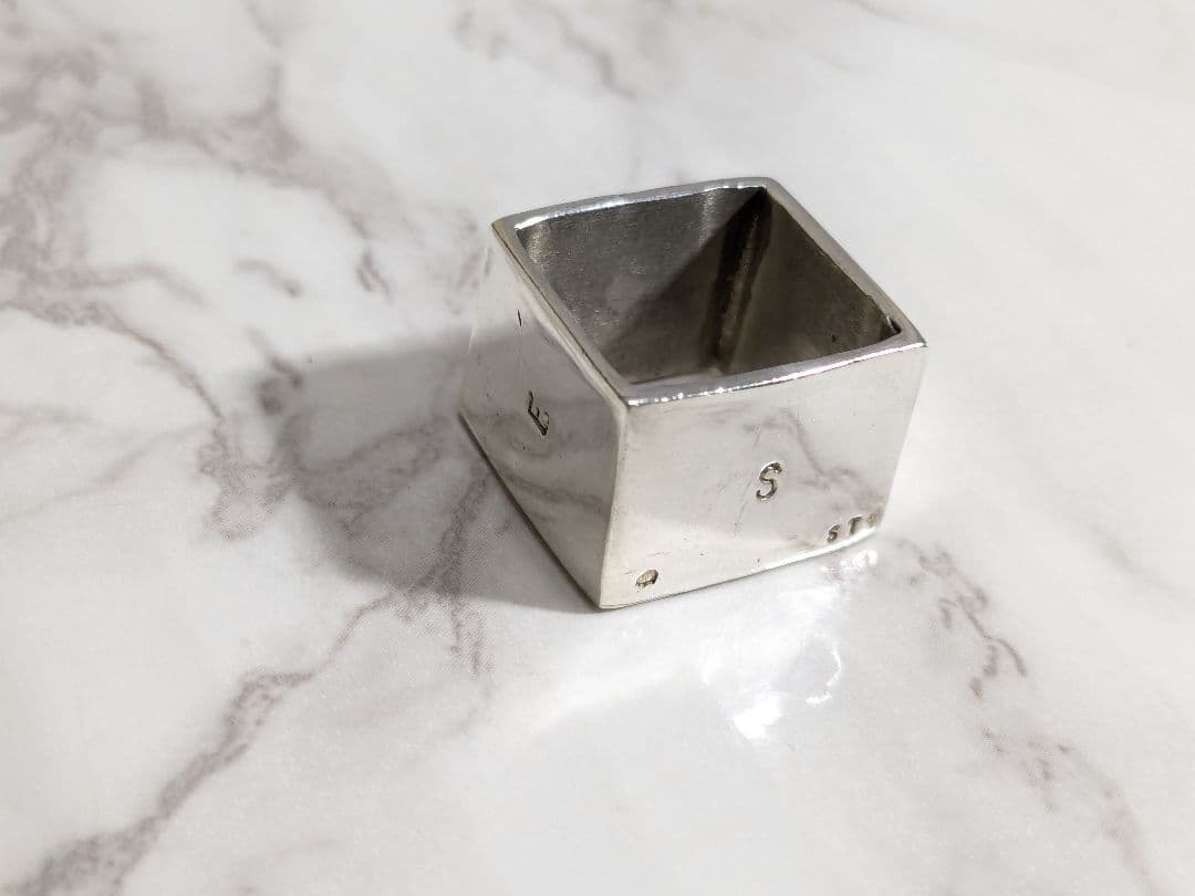 セルジュトラヴァル　東西南北　リング　シルバー　スクエア