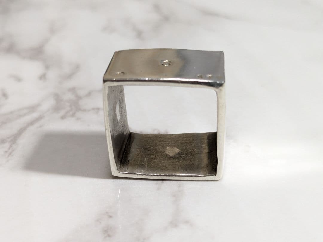 セルジュトラヴァル　東西南北　リング　シルバー　スクエア