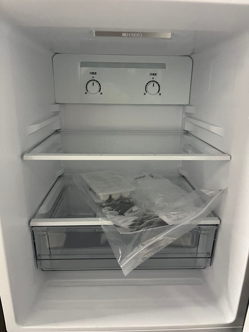 ほぼ未使用 Haier ノンフロン冷凍冷蔵庫150L JR-F15KS T