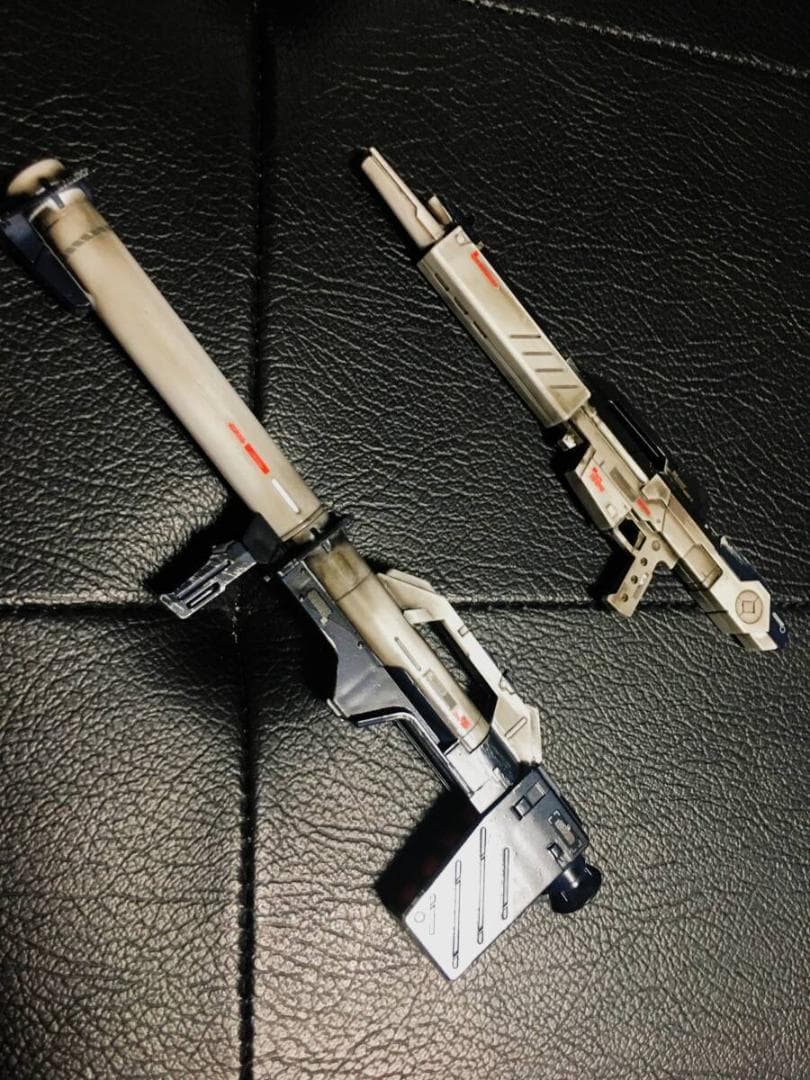 近日処分予定 MG 1/100 νガンダム Ver.ka　塗装完成品　ニュー