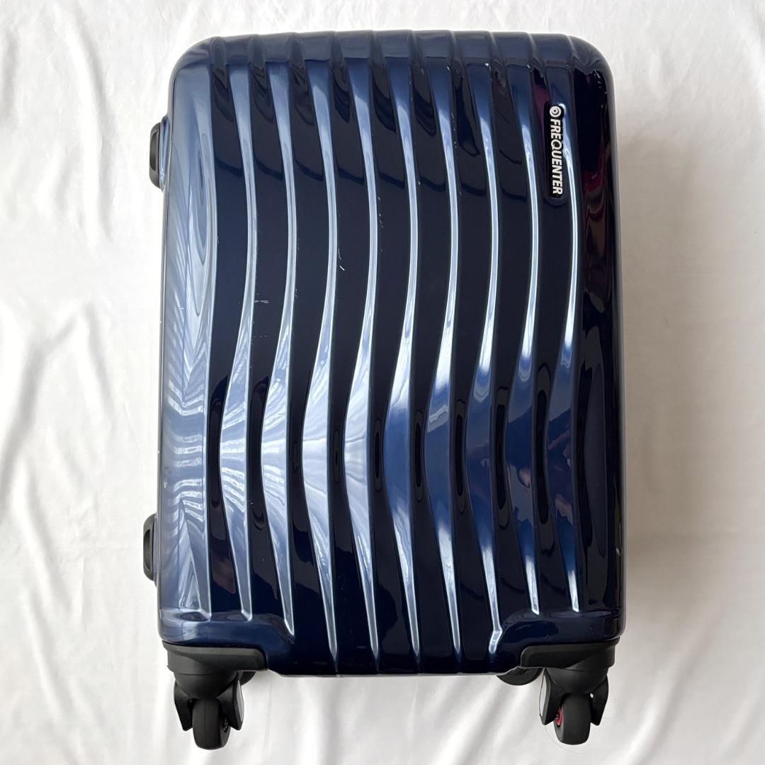 良品 フリクエンター WAVE スーツケース 静音 キャリーケース ネイビー
