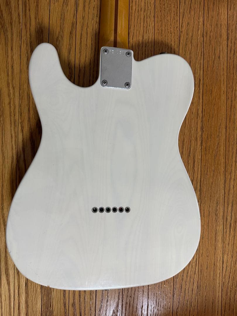 Fender Japan Telecaster ホワイト（オマケ付属中止）